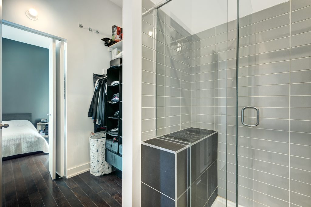 full-set-of-interior-modern-condominium-in-montrea-2026-03-26-04-48-08-utc